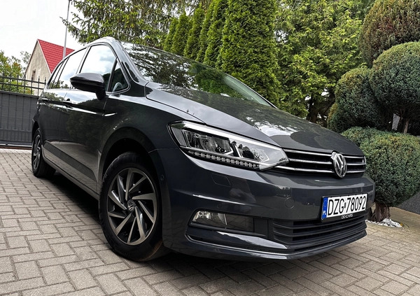 Volkswagen Touran cena 79800 przebieg: 133780, rok produkcji 2018 z Grodków małe 742